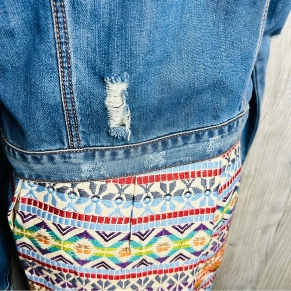 Stetson Embroidered Western Skirt and Jacket - Picture 6 of 12